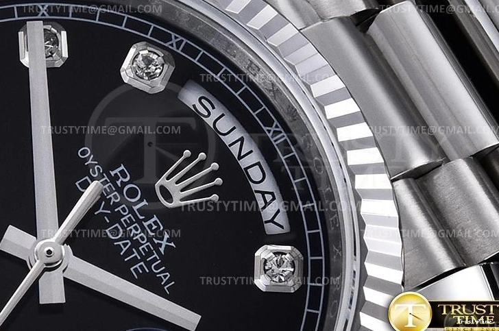 0910 ModernLook RDD0224B – DayDate 36mm 747